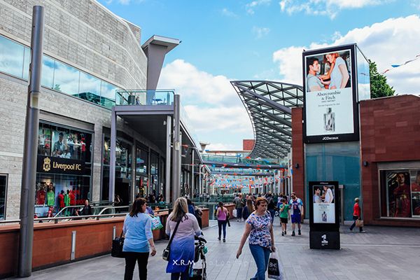 中场与边锋 中场与边锋