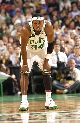 跟防守轮转 跟防守轮转