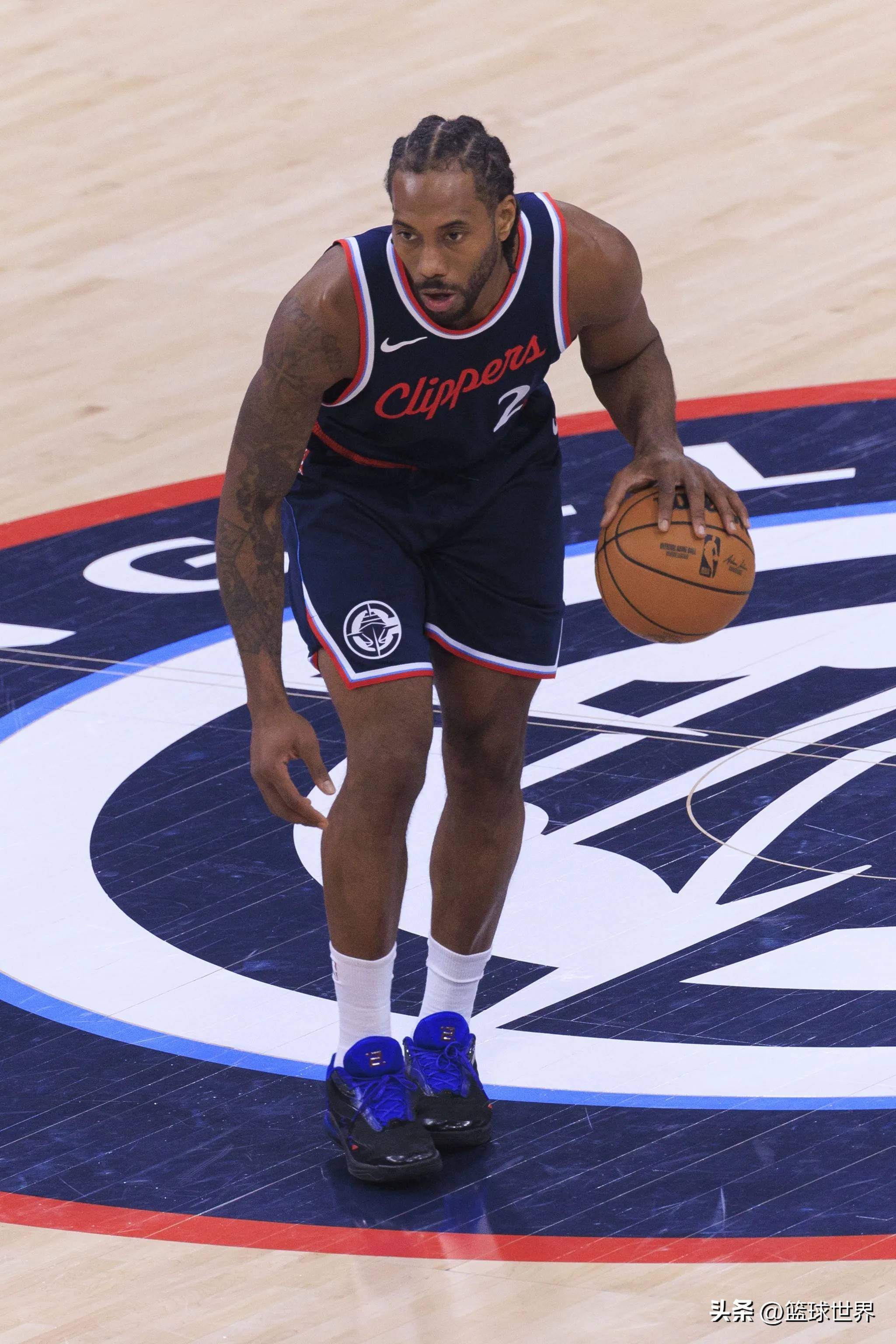 利落站姿 利落站姿